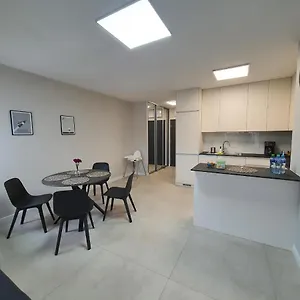  Апартаменты De Lux 45 Grabiszynska